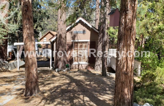 1674 Twin Lakes Road Wrightwood Ca Apartments For Rent