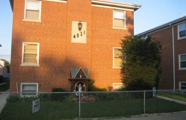 Mcvicker Apts Chicago Il Apartments For Rent