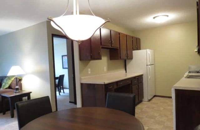 Cedar Ridge Apartments Apple Valley Mn Apartments For Rent
