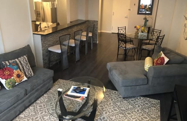 320 Fort Duquesne Blvd Unit 4m Pittsburgh Pa Apartments For Rent