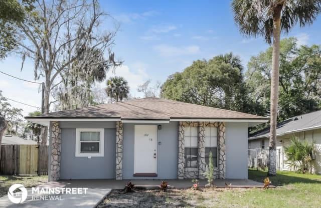 1312 Pine Avenue Sanford Fl Apartments For Rent