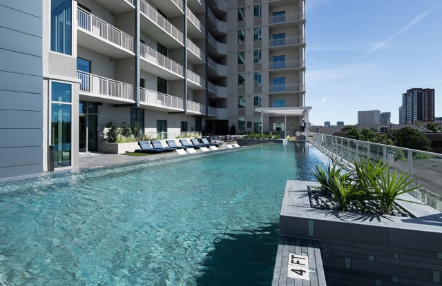 Carlisle And Vine Apartments Dallas Tx Apartments For Rent
