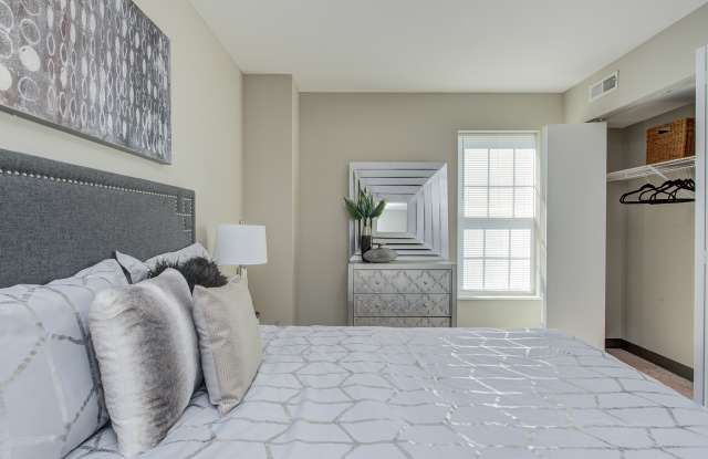 Hilltop Ridge Peru In Apartments For Rent