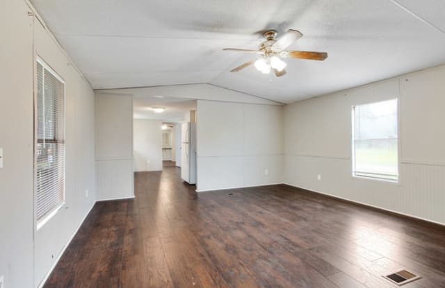 111 Toussel Court Laplace La Apartments For Rent