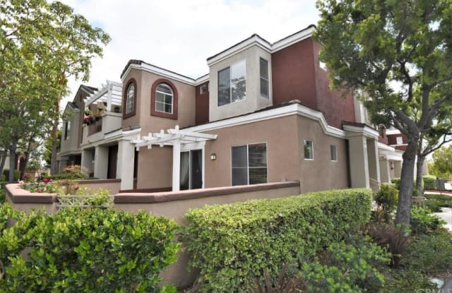 70 Mission Court Lake Forest Ca Apartments For Rent