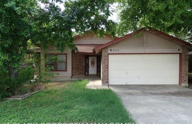 7711 Skyline Ridge Dr Bexar County Tx Apartments For Rent