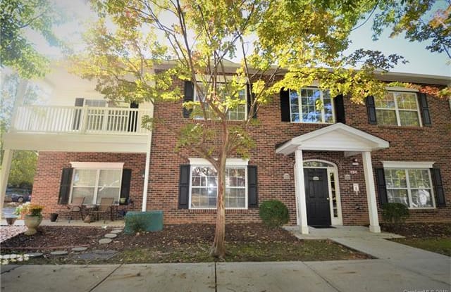 21258 Hickory Street Cornelius Nc Apartments For Rent