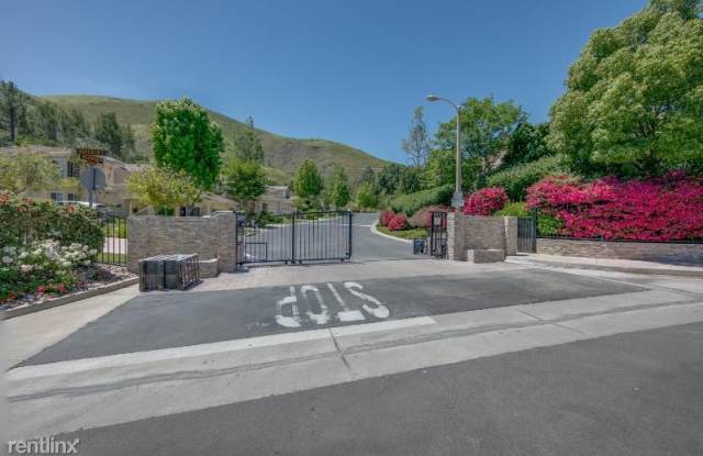 978 Blue Mountain Cir Thousand Oaks Ca Apartments For Rent