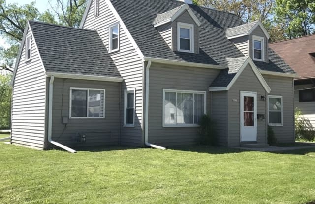 4875 N 27th Street Milwaukee Wi Apartments For Rent
