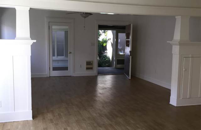 1055 E. Ocean blvd - K - Long Beach, CA apartments for rent