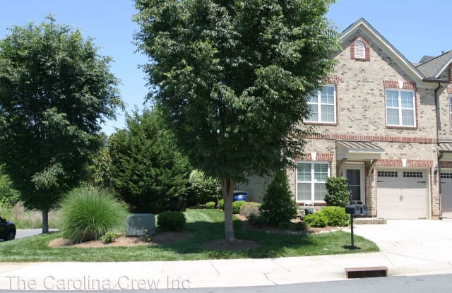 4994 Wyngate Village Dr Winston Salem Nc Apartments For Rent