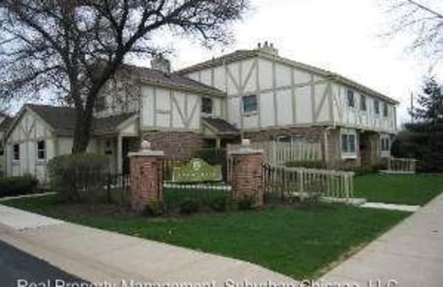 822 E Hillside Barrington Il Apartments For Rent