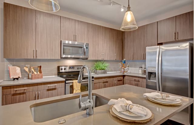 River House Milwaukee Wi Apartments For Rent