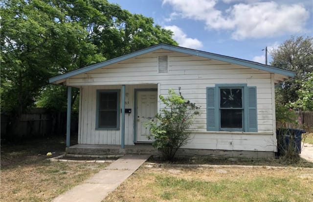 1813 Delgado St Corpus Christi Tx Apartments For Rent