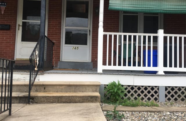 165 North 3rd Street 1 Hamburg Pa Apartments For Rent