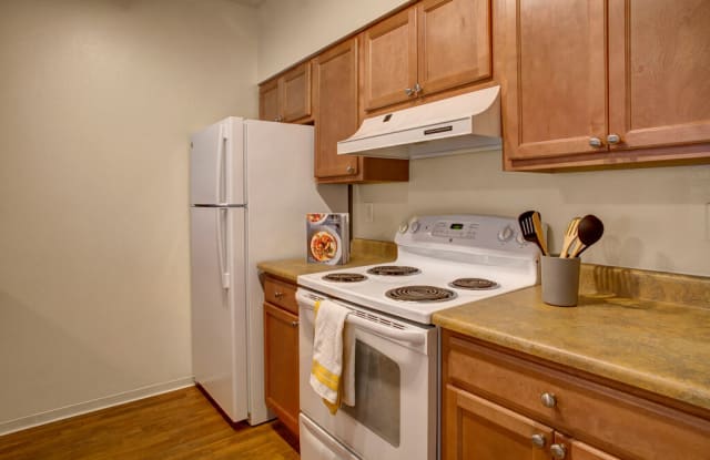 St James Tower Seattle Wa Apartments For Rent