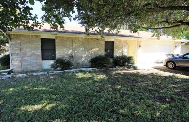 1600 Treehouse College Station Tx Apartments For Rent