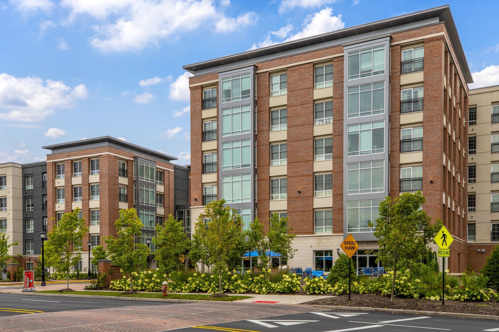 The Harper at Harmon Meadow Apartments Secaucus, NJ apartments for rent