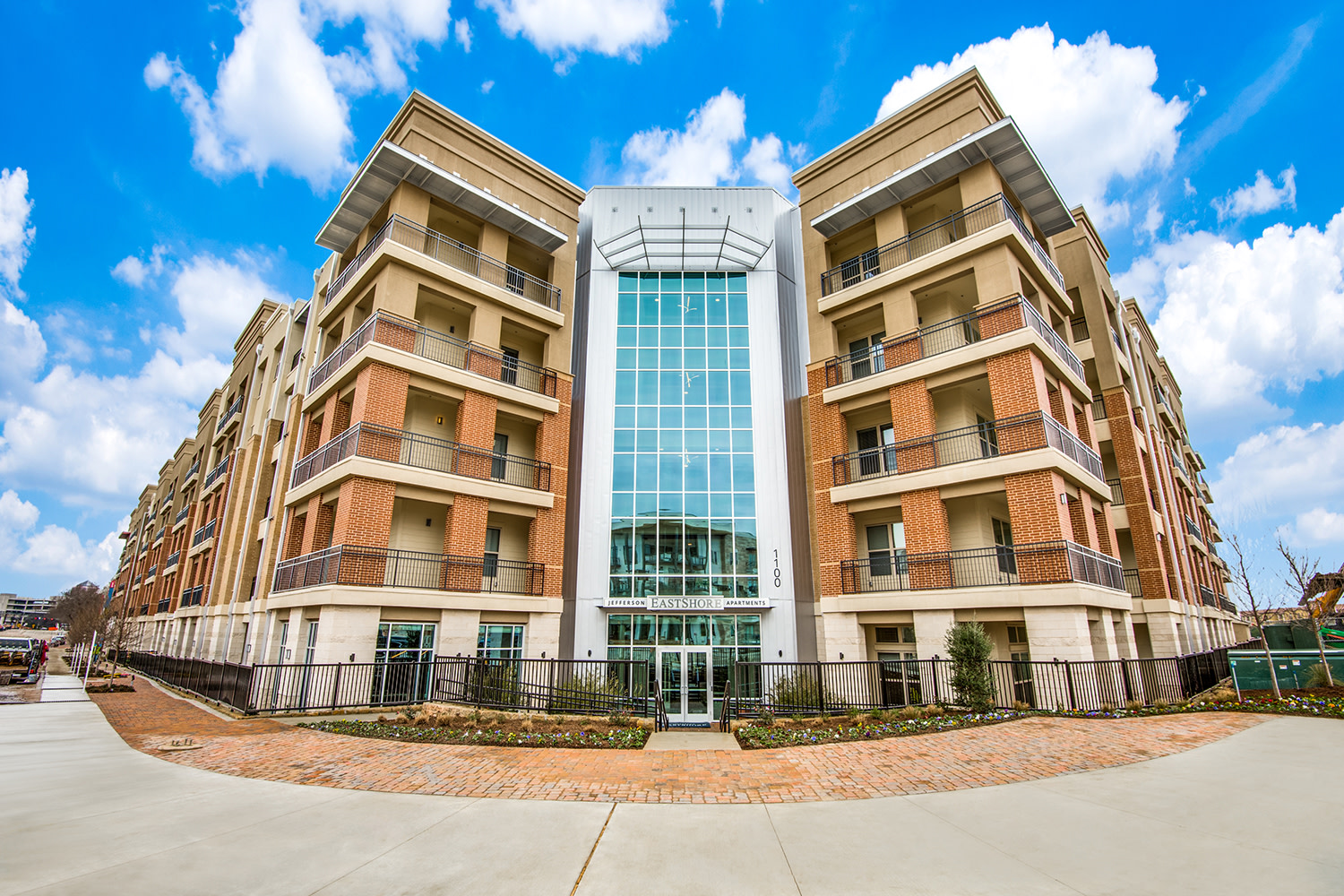 Eastshore on Lake Carolyn - Irving, TX apartments for rent