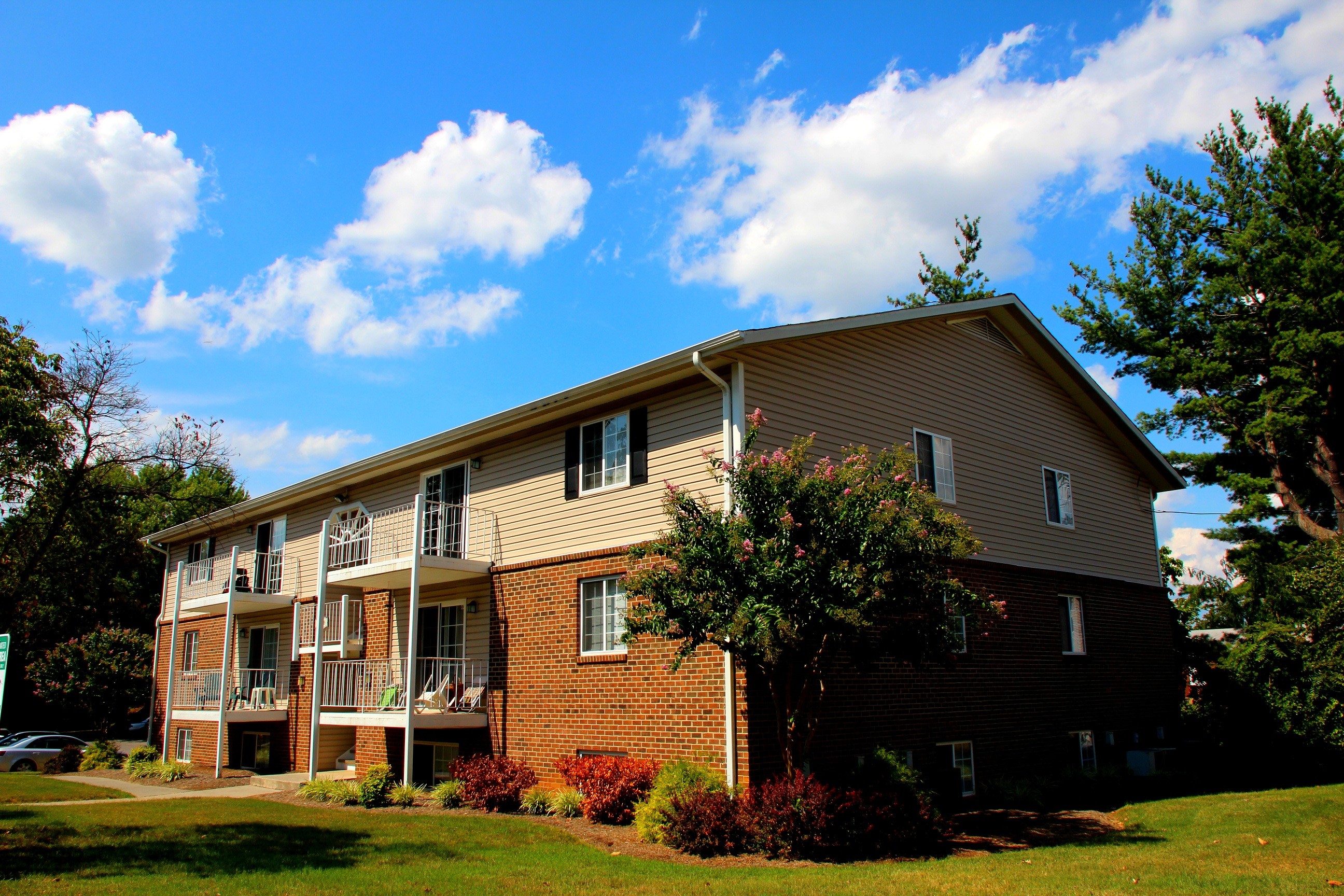 Salem Wood - Salem, VA apartments for rent