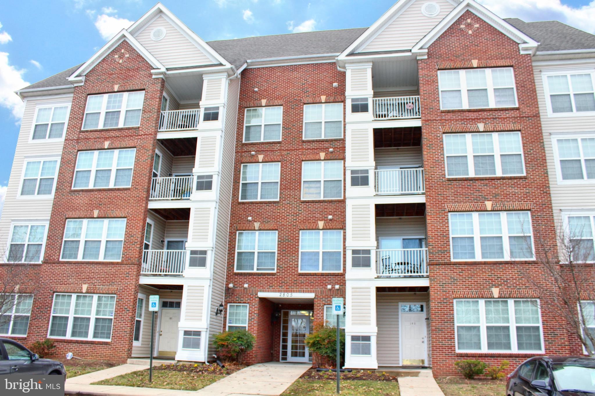 2805 FOREST RUN DRIVE - Forestville, MD apartments for rent