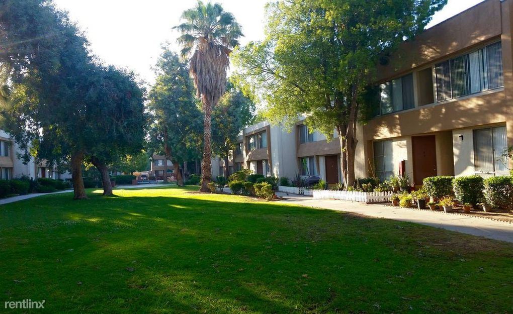 9930 De Soto Ave Los Angeles, CA apartments for rent