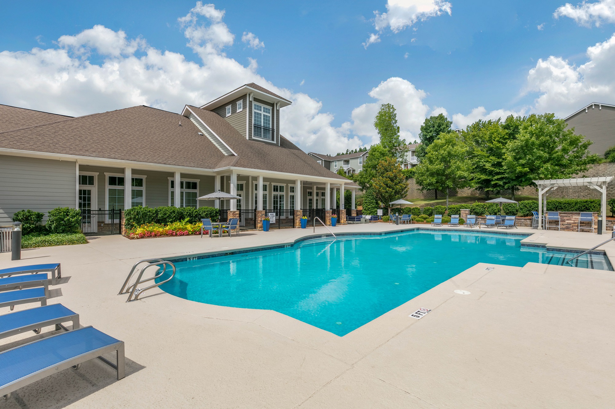 The Outlook at Greystone Birmingham, AL apartments for rent