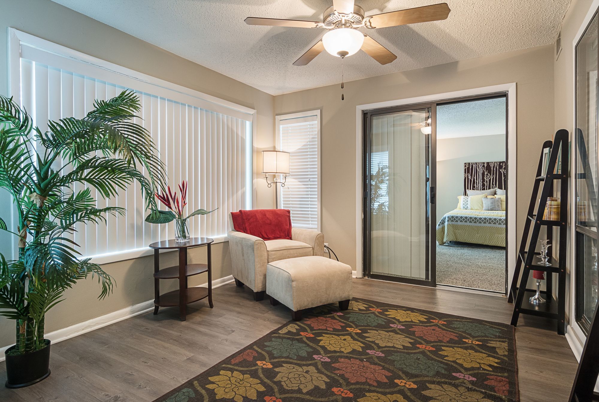 The Columns At Peachtree Corners Ga Apartments