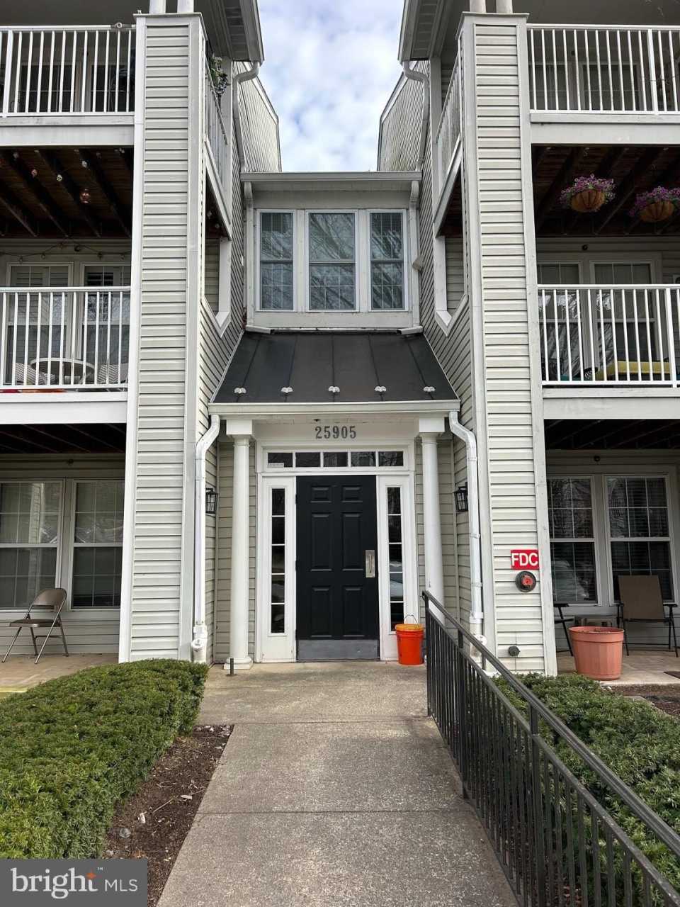 25905 RIDGE MANOR Drive unit: C