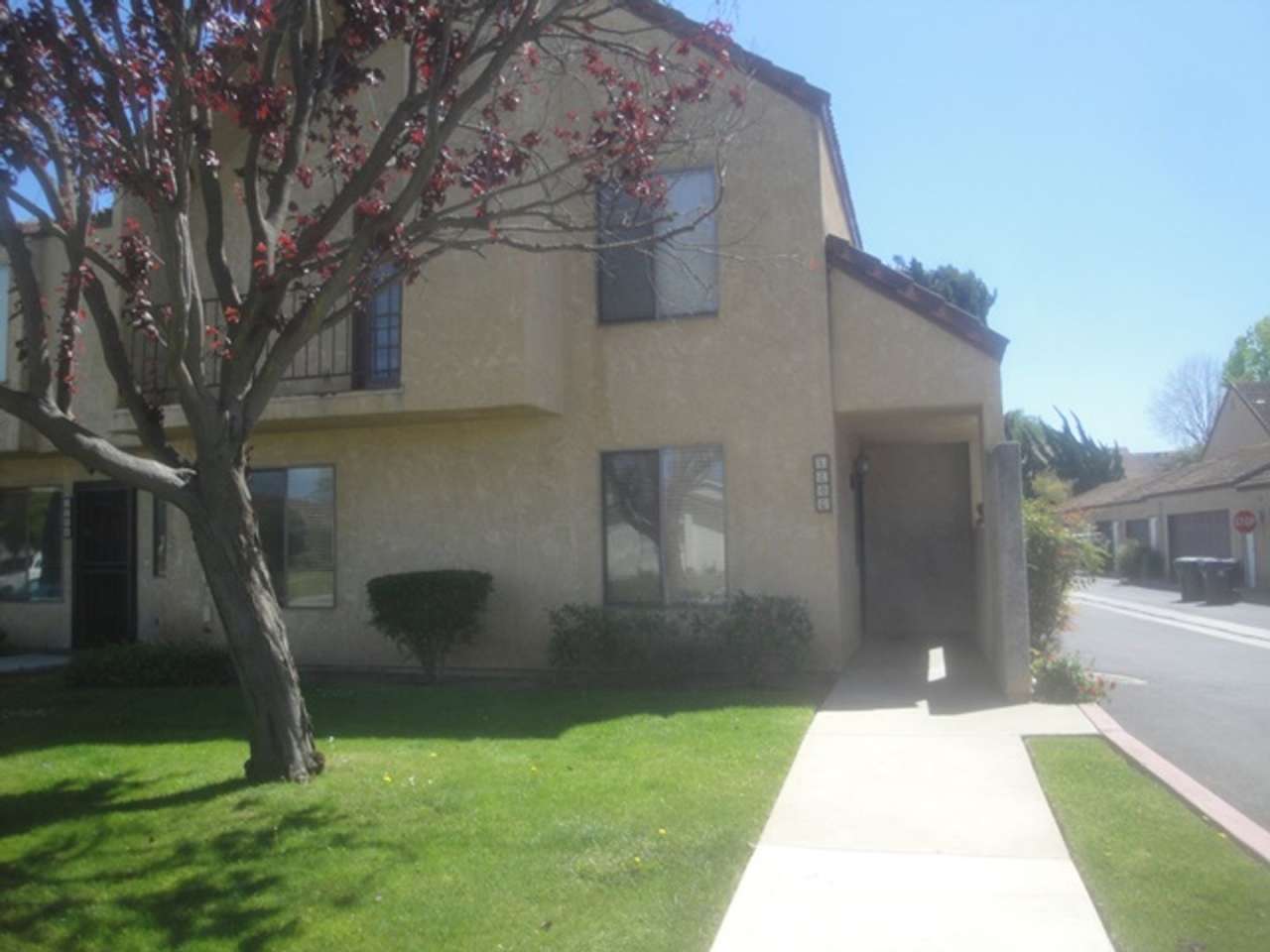 Spacious Two Story Townhome