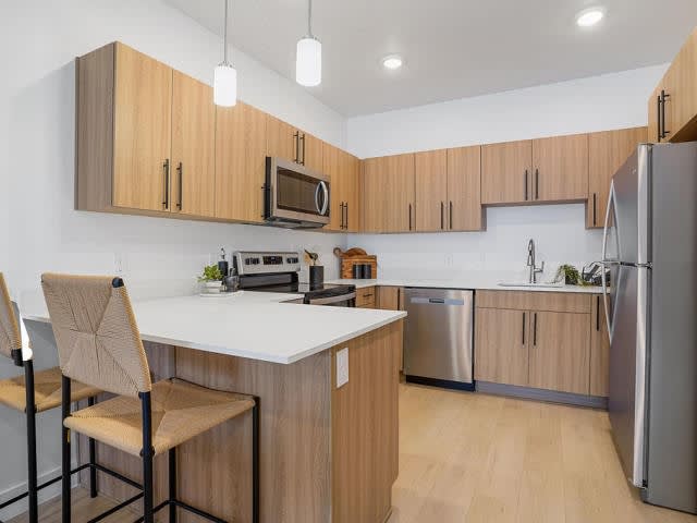 330 28th Street Unit D21