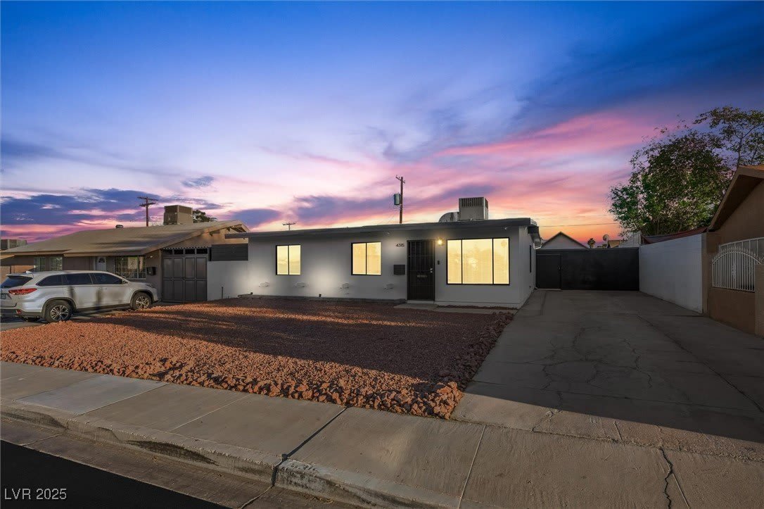 4315 Ridgedale Avenue