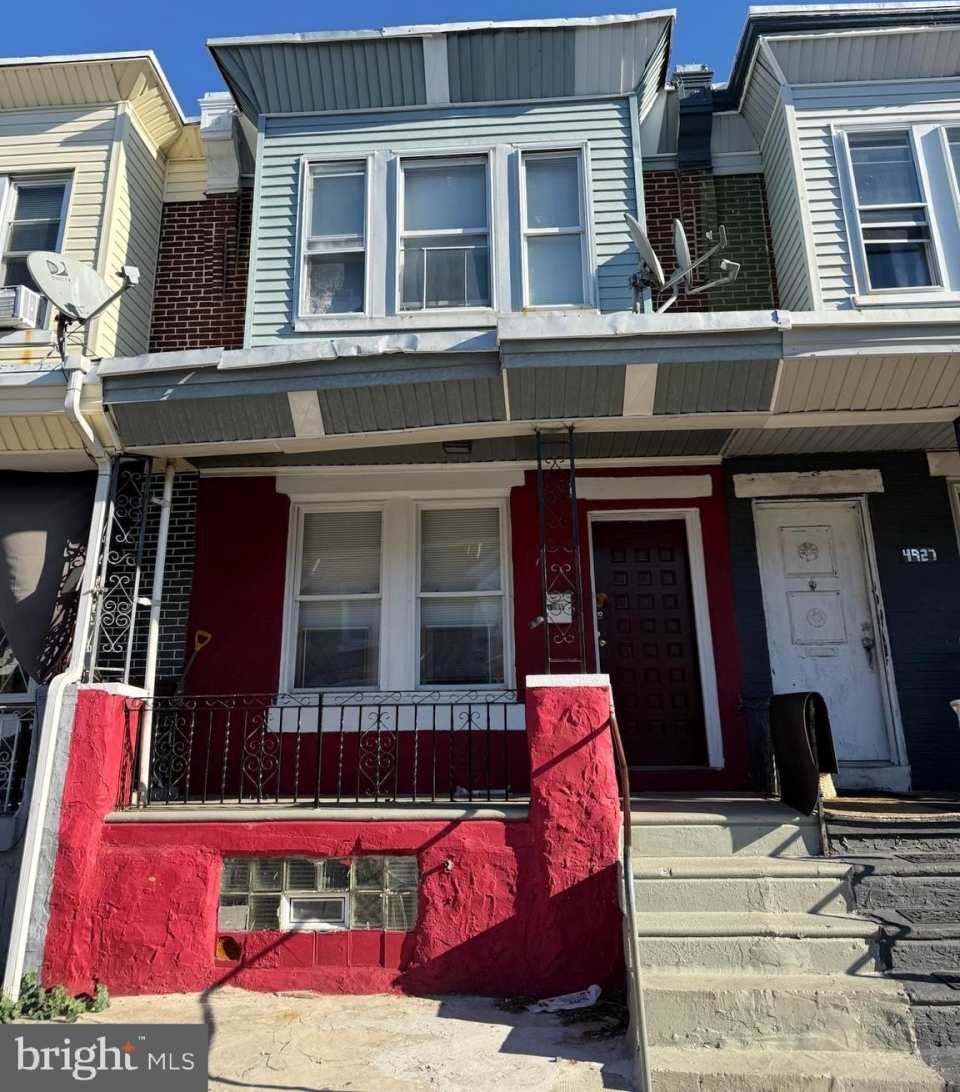 4929 N FRANKLIN Street