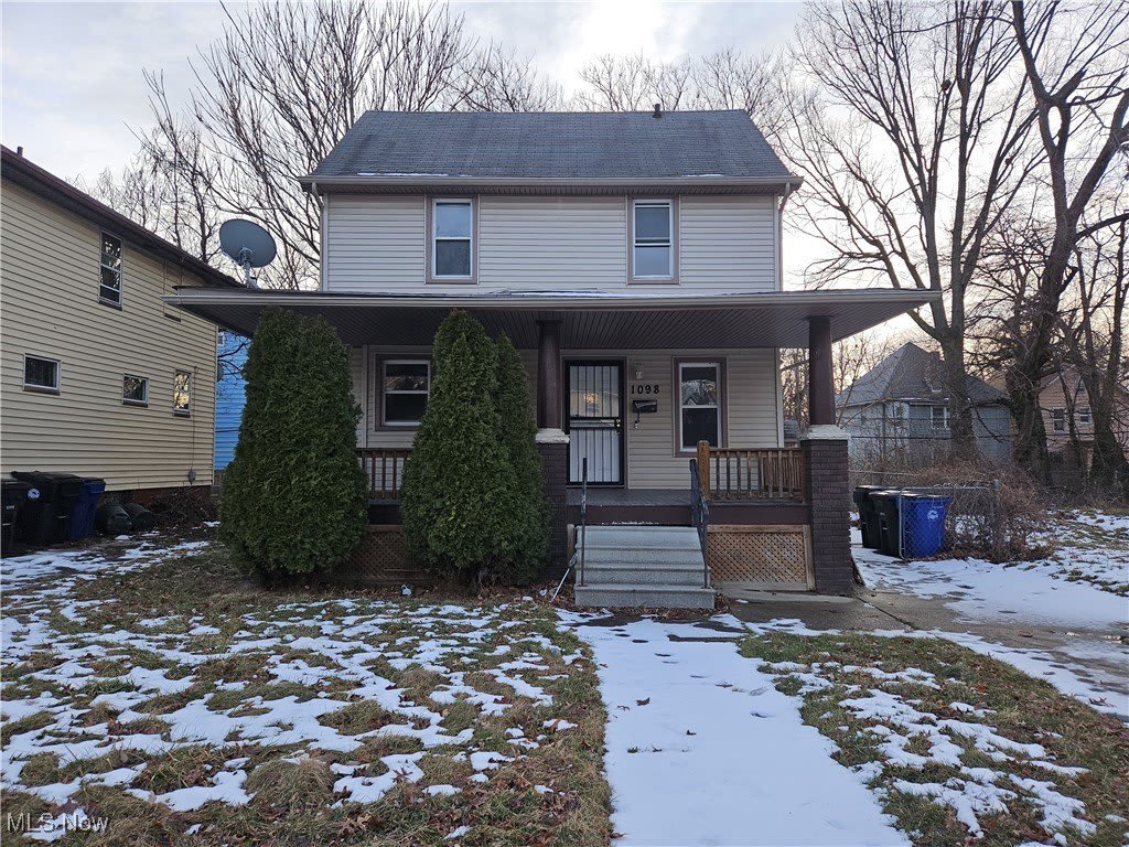1098 E 146th Street