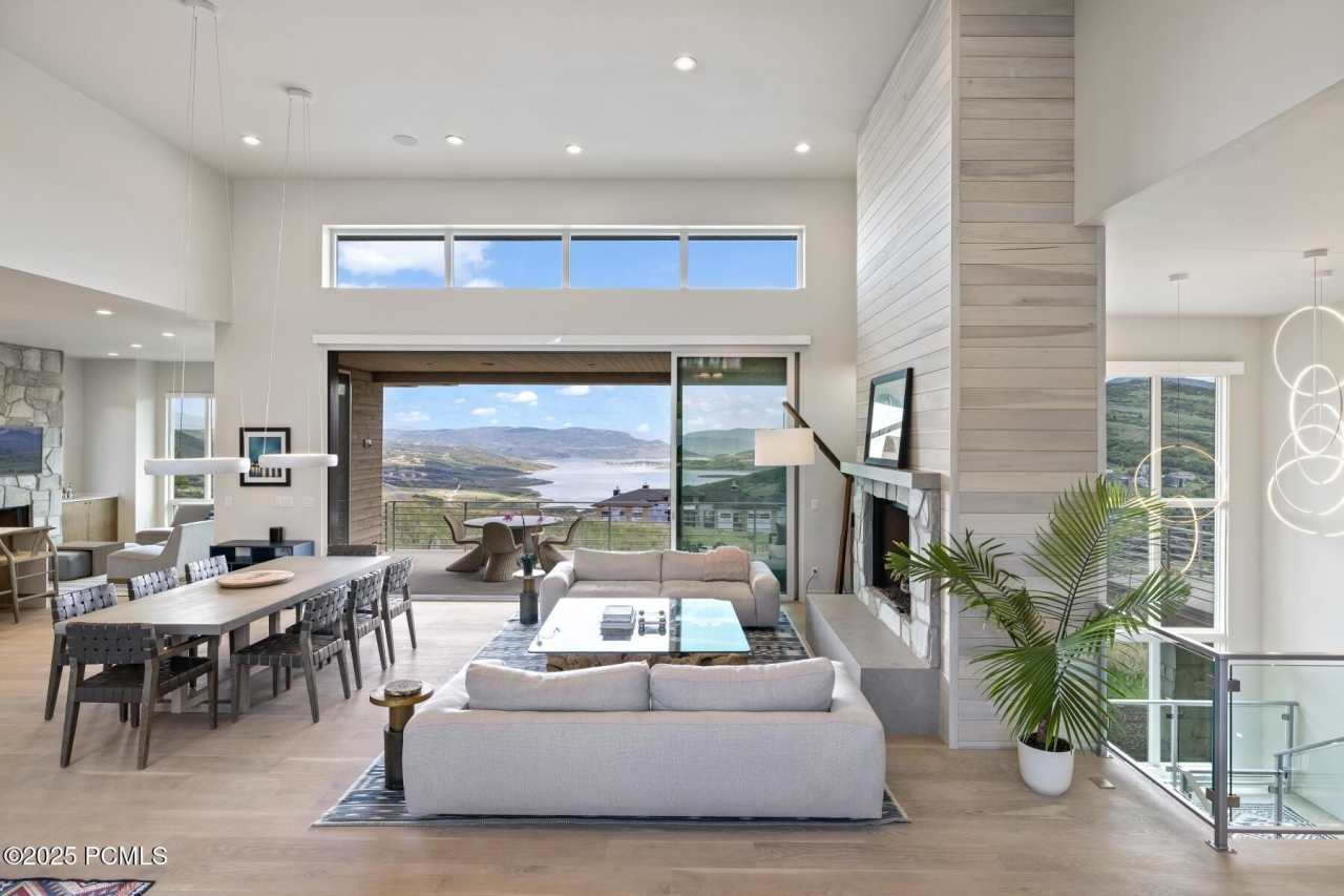 13795 N Deer Canyon Drive