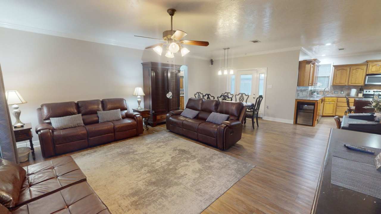 617 East School Street