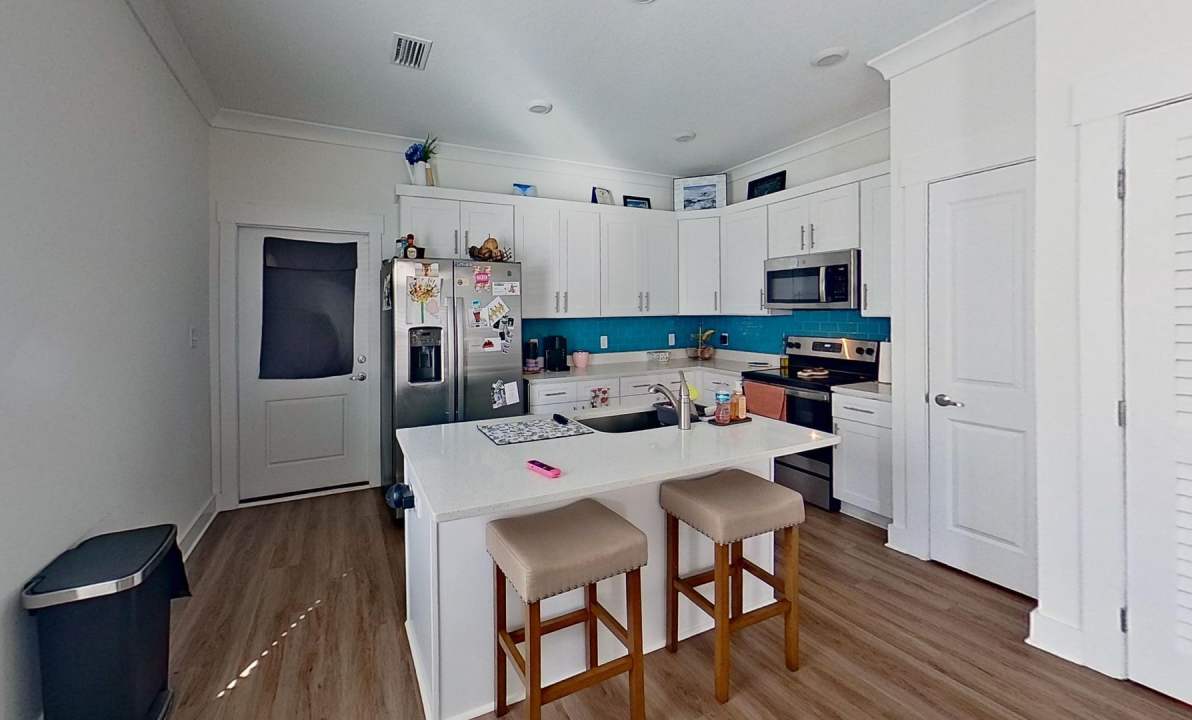 Beautiful 3/2.5 Verandas Townhouse