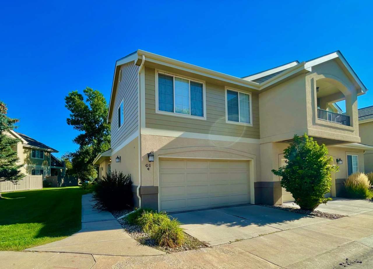 Stunning 4-Bedroom, 4-Bathroom Home in South Fort Collins