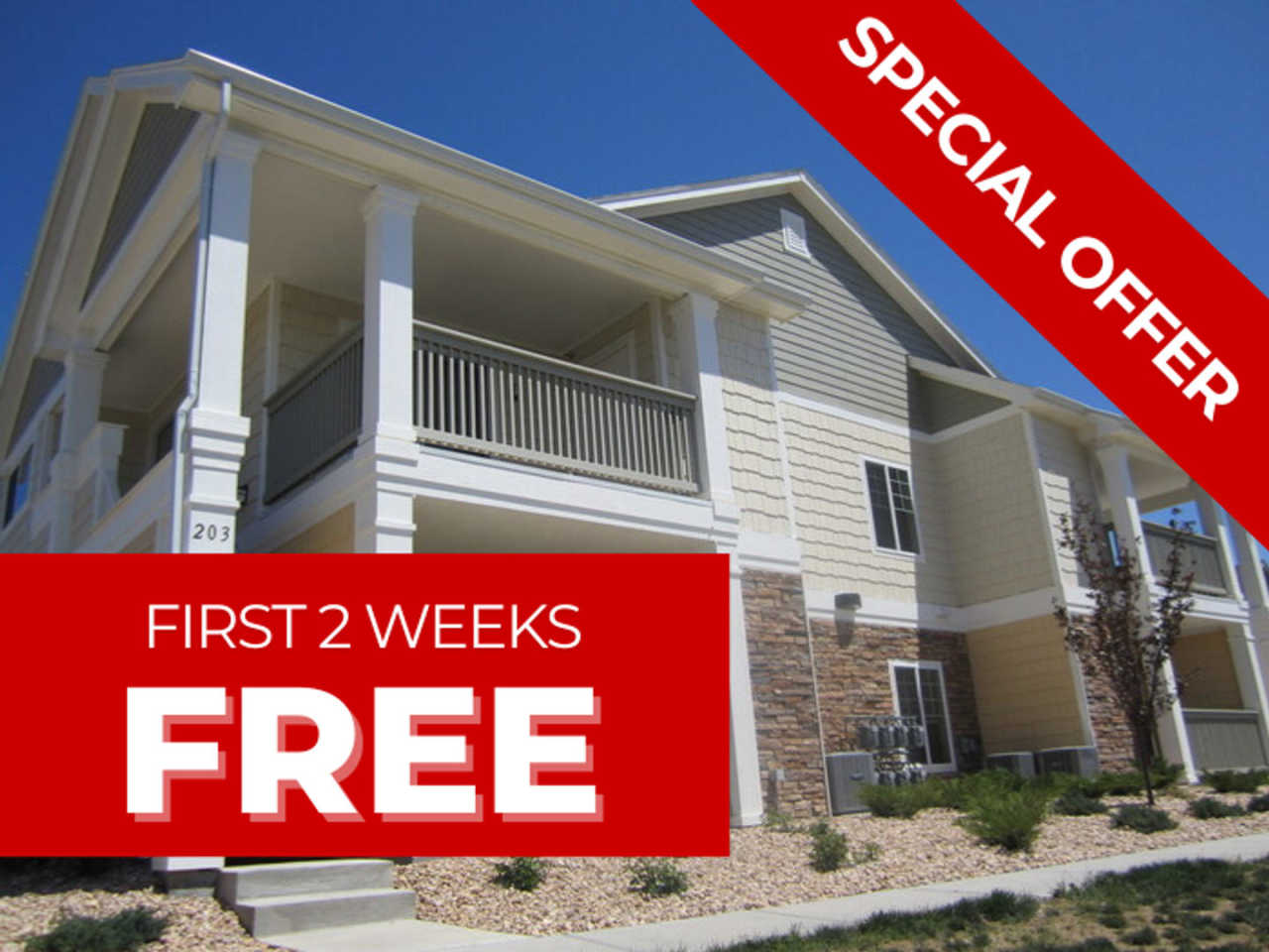 ***MOVE-IN SPECIAL First 2 weeks Free*** Gorgeous 2 Bed/2 Bath Condo with Detached Garage