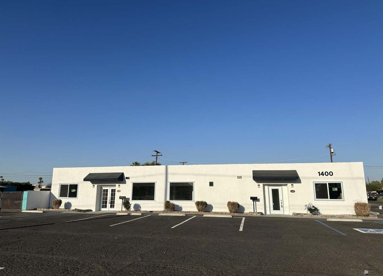 1400 S AVE B