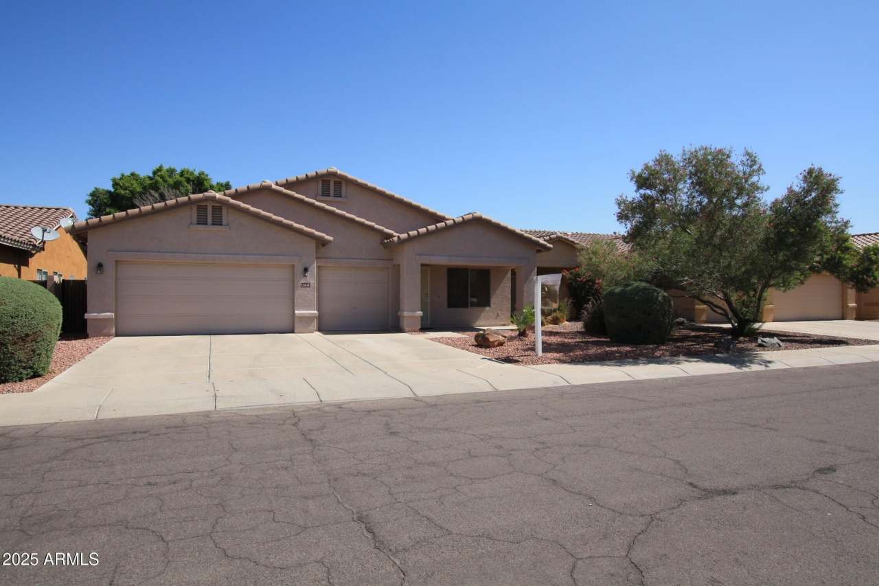 12834 W Fairmount Avenue