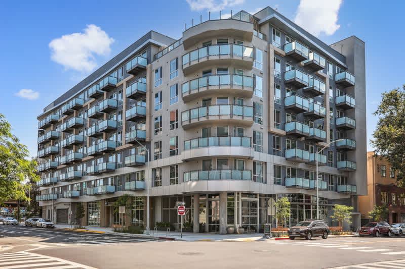 Link Apartments Four12