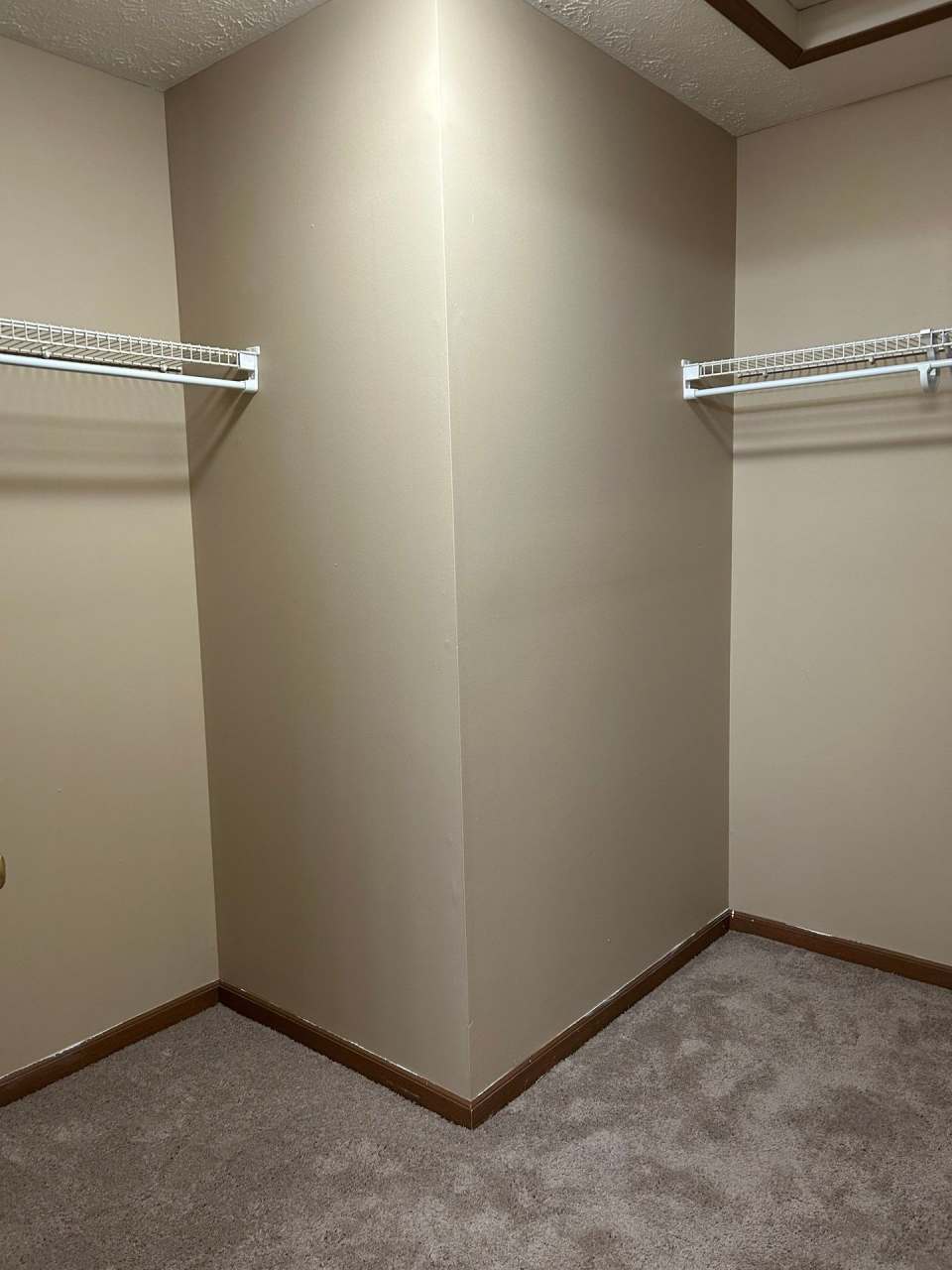 3880 Ledyard St, West Lafayette, IN 47906