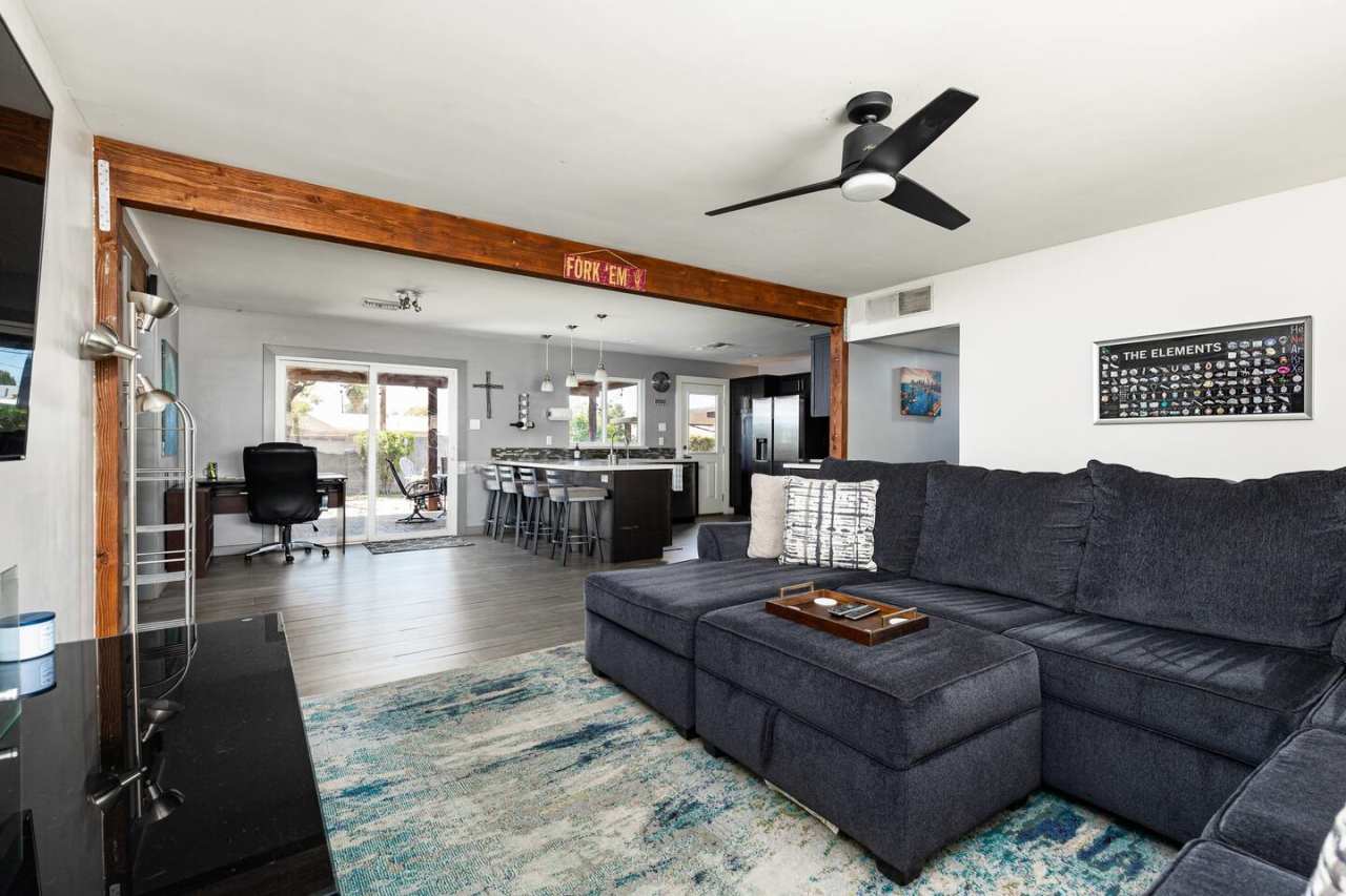 1624 S. Parkside Drive