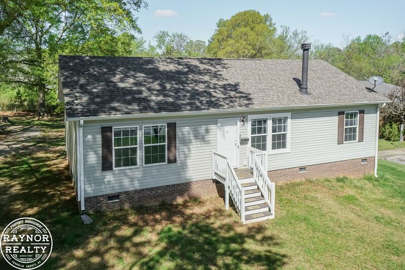 322 S Main St