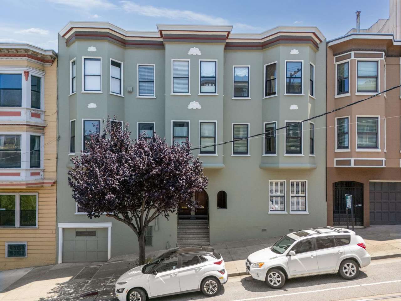 Russian Hill/North Beach: Remodeled 2 Bed + Office w/ in-unit W/D  Parking Included