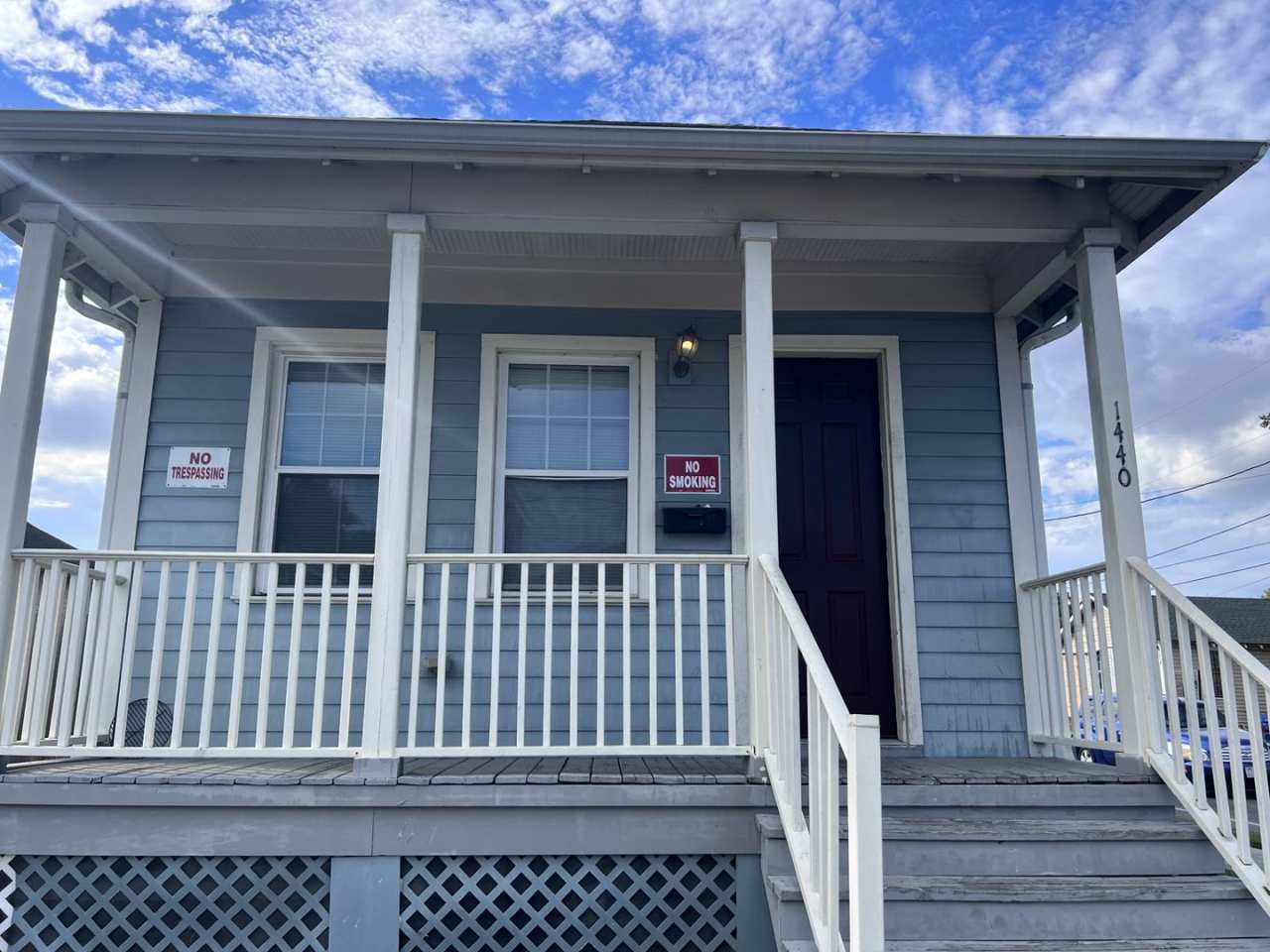 Cute pet friendly 2 bedroom single family home