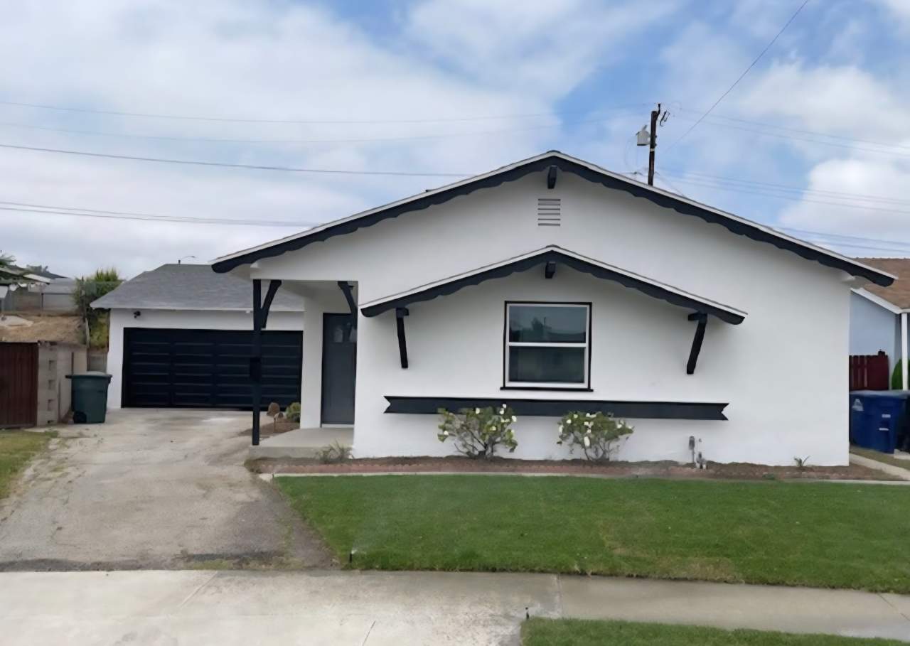 21329 Jaffrey Avenue