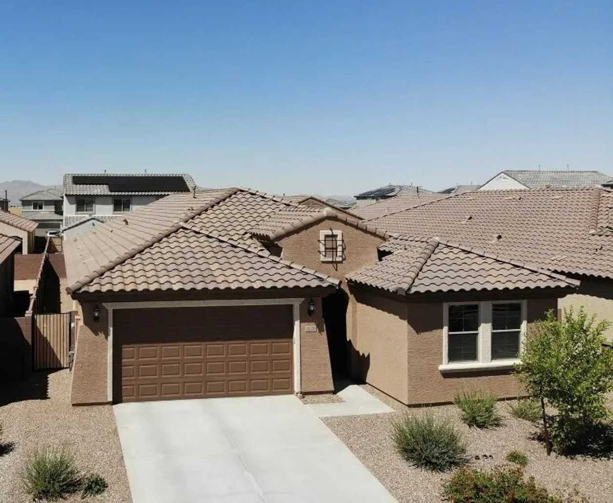 Stunning 2022 built home located in the vibrant city of Surprise, AZ.