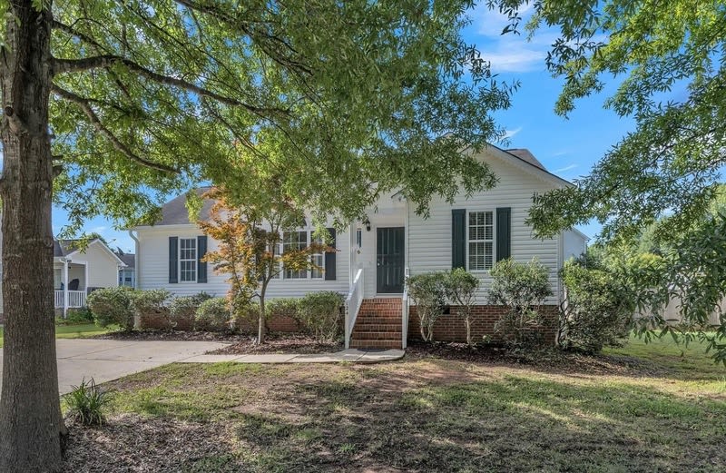 124 Creek Commons Avenue